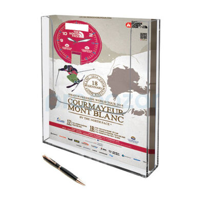 Snapper Duvar Tipi Broşürlük 1:3 A4 UMSD006000X1400 - 1